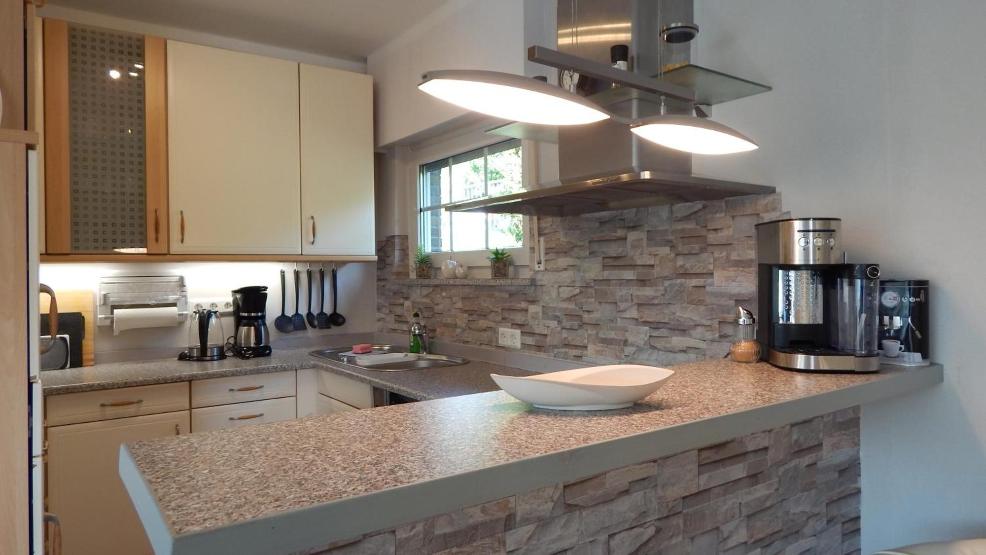 Seeblick-Ferienwohnung Im "Ferienhaus Agger-Blick" Mit Traumhafter Sonnen-Terrasse, Sauna, E-Kamin & Kajak Gummersbach Eksteriør bilde